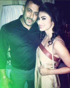 240px x 300px - Mouni: I want to debut in a Salman Khan movie! - Bollyworm