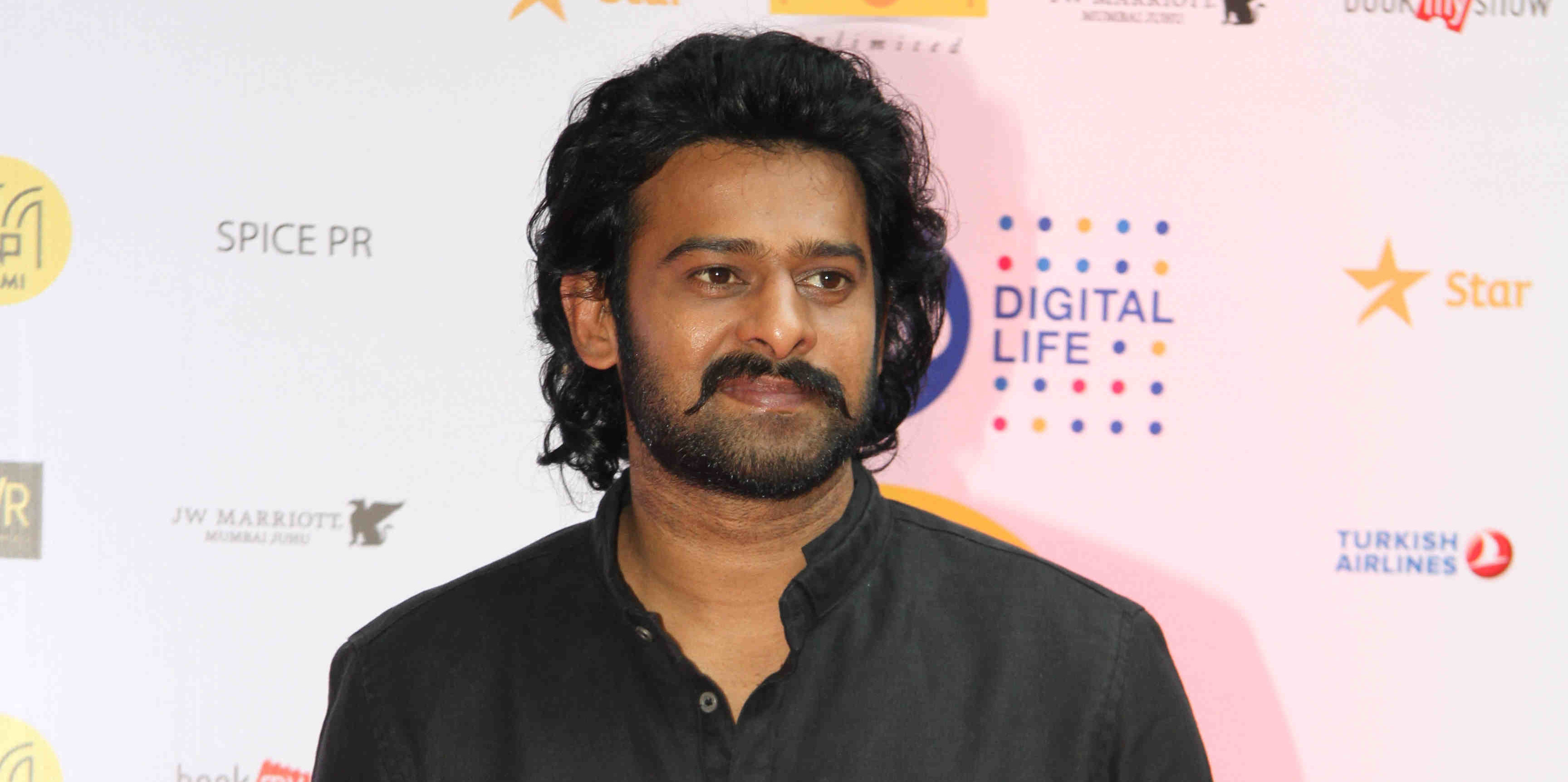 Prabhas' new look will leave your heart gushing - Bollyworm